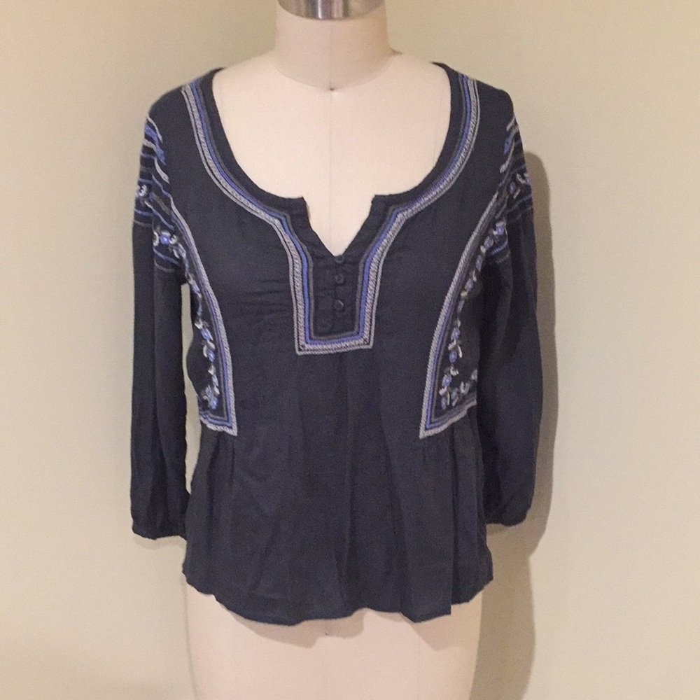 American eagle 3/4 length sleeve top